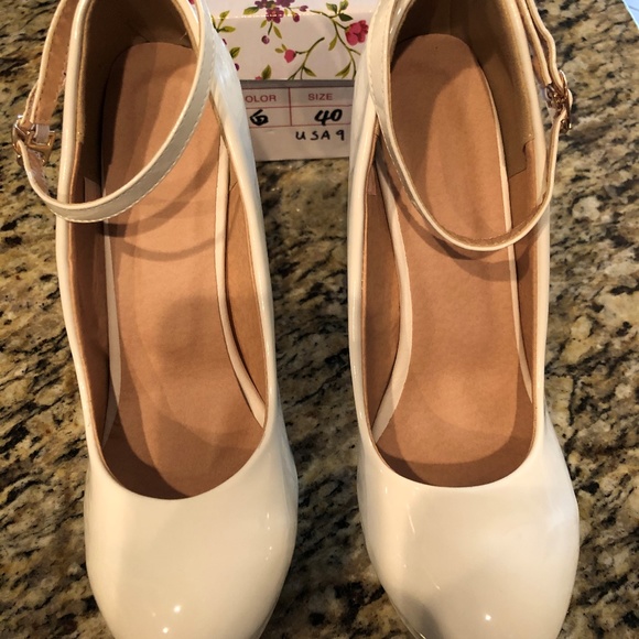 Stiletto Party Heels - Picture 3 of 6